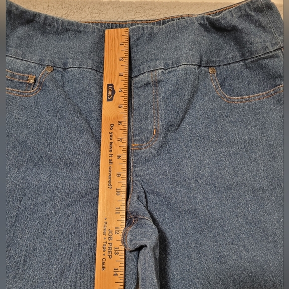 Chadwicks Blue Pull-On Jeans Size 14T (Tall) - Picture 7 of 9
